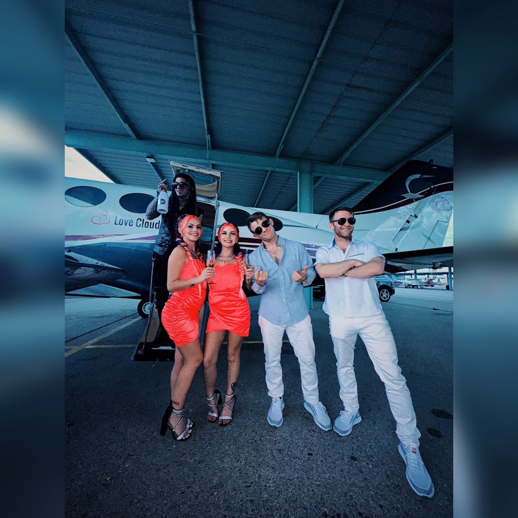 THE MALFETTONE TWINS COLLAB WITH VIRAL SENSATION CHECKTHESTAR TO CREATE NEW HIT SINGLE, Ã¢â‚¬Å“PRIVATE FLIGHTÃ¢â‚¬Â